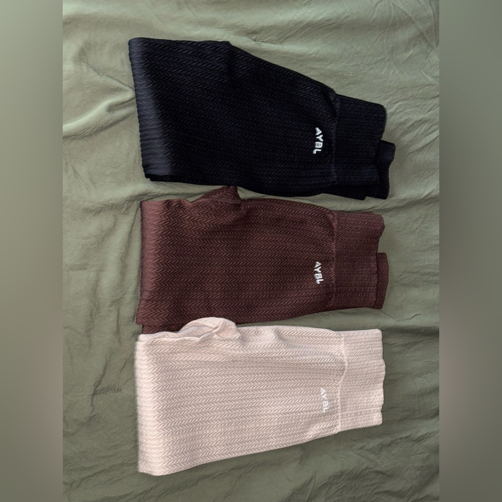 AYBL leggings size small